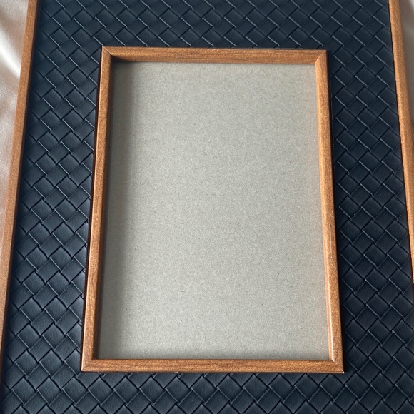Hobby Lobby 5x7 Photo Frame - Picture 5 of 5